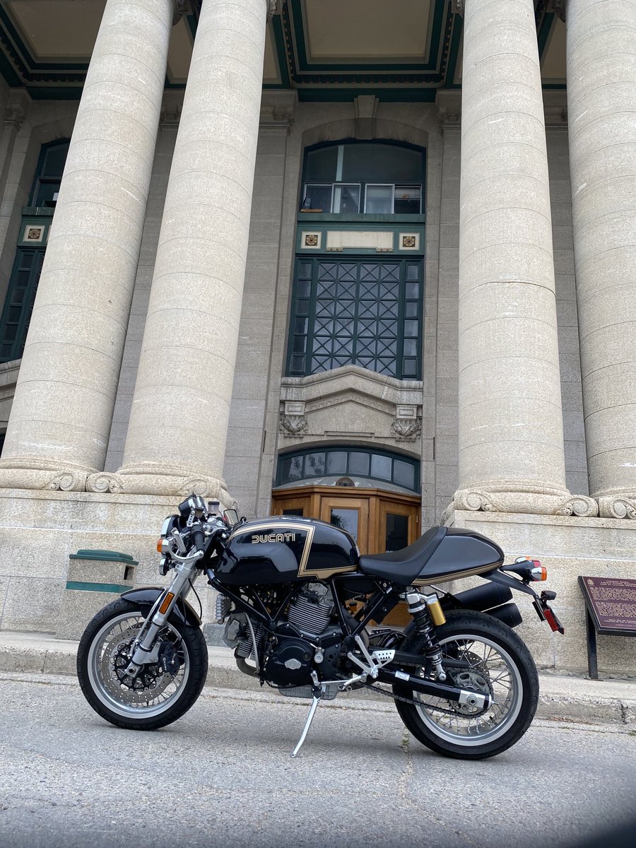 BRSport1000's tweet photo. Canadian Pacific Railway Station built 1904 to 1906. Brick & Stone
National Historic Site. #ducati #CPR #CPKC #2wheeltuesday #masonry https://t.co/gYONA8tkYe