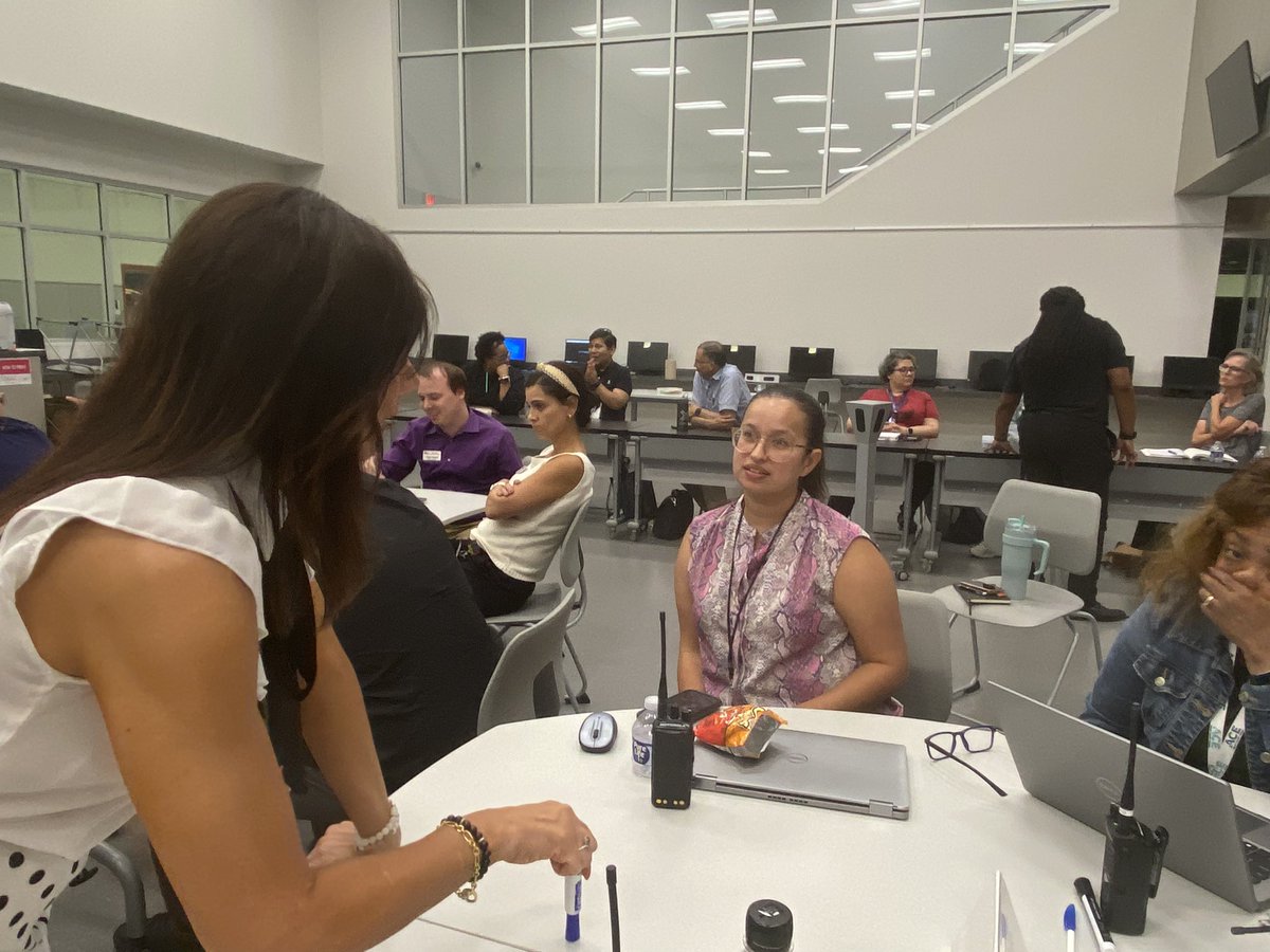 DVISD Professional Learning tweet media