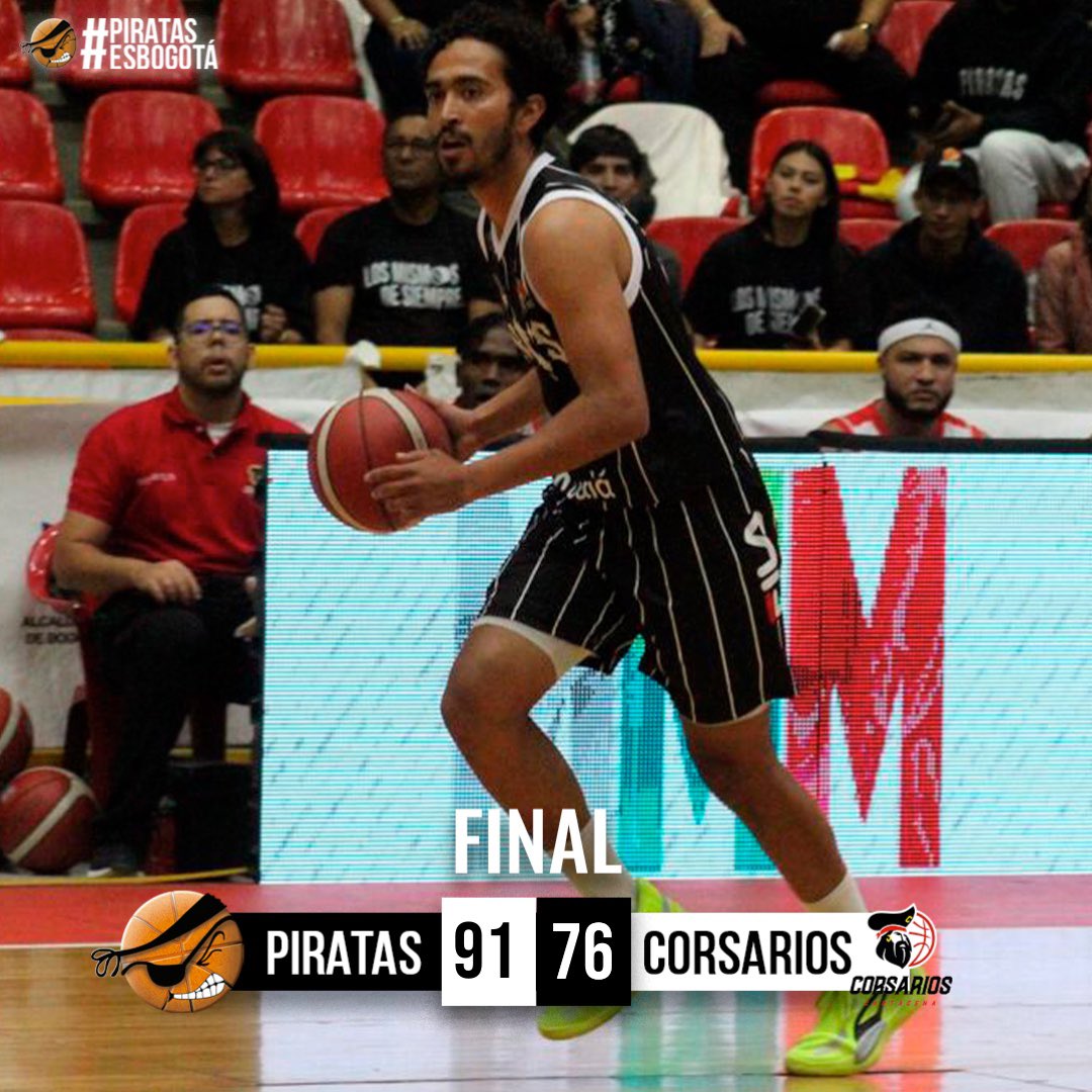 PiratasBogota's tweet photo. ¡🏴‍☠️GANÓ PIRATAS EN CASA🔥!

El equipo del parche sigue sumando victorias en la Liga Profesional y derrotó por 15 puntos a Corsarios con una gran actuación ofensiva a nivel colectivo.

¡Vamos a seguir mejorando, Piratas🔥!

#PiratasEsBogotá https://t.co/MO9Knm2jyF