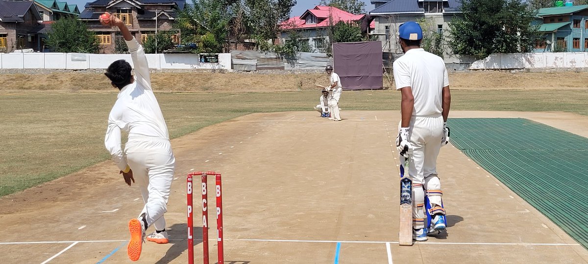 RisingKashmir's tweet photo. #UTLevel U/17 #BoysCricketTournament kicks off in #Anantnag
#Budgam, #Baramullah shine in opening #matches
Reports @YounusRashid97
@jk_yss @dgyssjk
@AnantnagDIPRC
https://t.co/96p40wCRgW https://t.co/CHOiEkOkNR