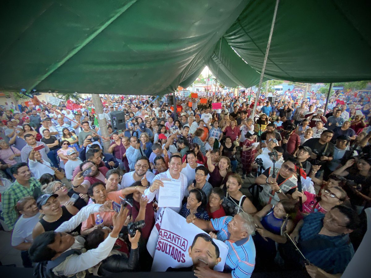 juanangel_fb's tweet photo. Decidí registrarme en la tierra que vio nacer a nuestro General Zapata, asumiendo el compromiso que él alguna vez asumió con nuestro pueblo. Hoy son nuevos tiempos y vamos a escribir una nueva historia. Contigo sí vamos a construir la #TransformacionSegura de Morelos ♥️ https://t.co/fABAEW9w5S
