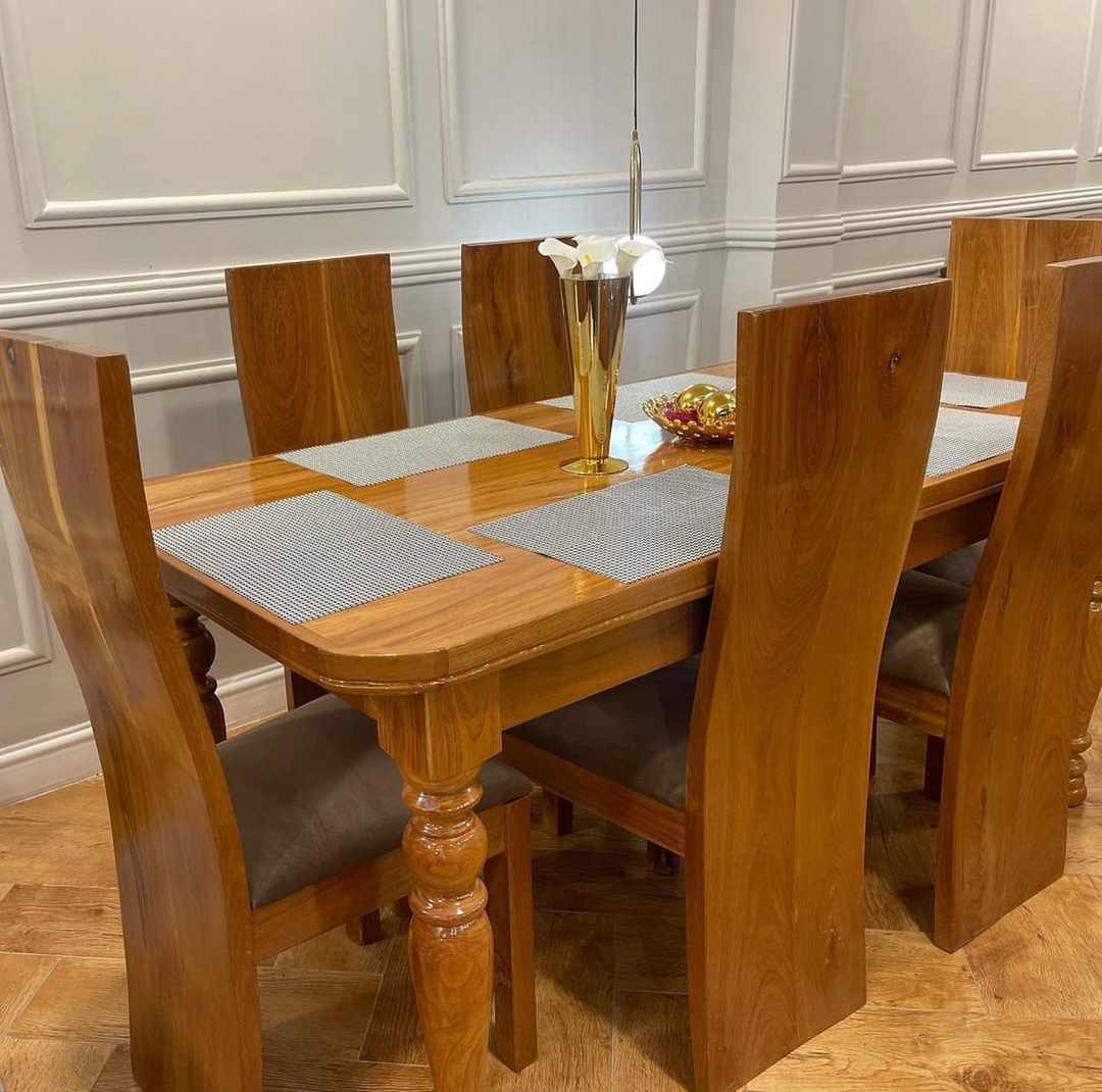 🌟Dining table
👉Bei 1.8M
👉Usafiri bure kwa Dar

🚨Simple house, Happy living 🏡
☎️Call or WhatsApp #0656300532