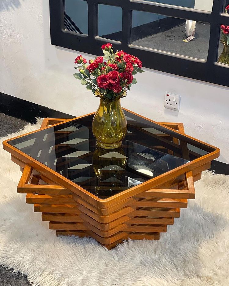 🌟Coffee table 
👉Bei 350,000
👉Usafiri bure kwa Dar

🚨Simple house, Happy living 🏡
☎️Call or WhatsApp #0656300532
