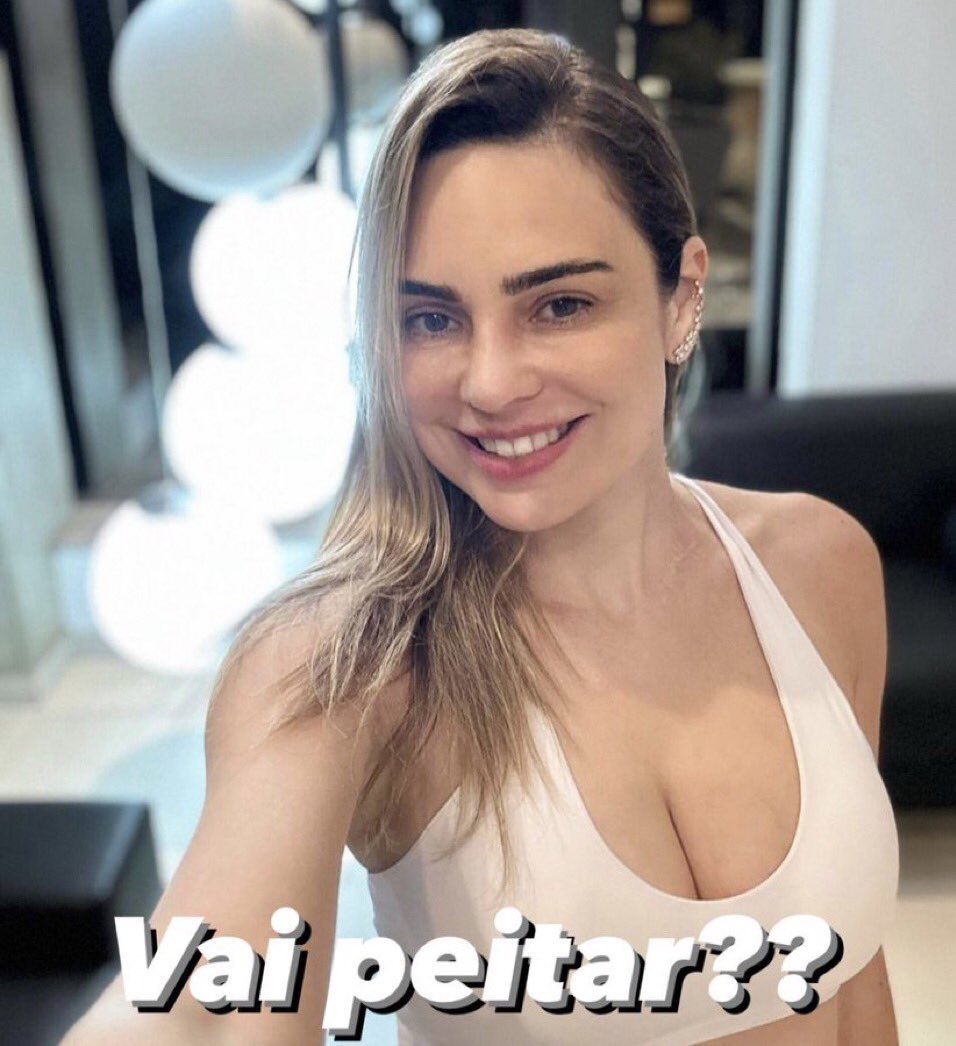 victor_f26's tweet photo. DESDE JÁ #FORANAT e #RachelFazendeira #RoçaAFazenda https://t.co/rZiDzXrGUU