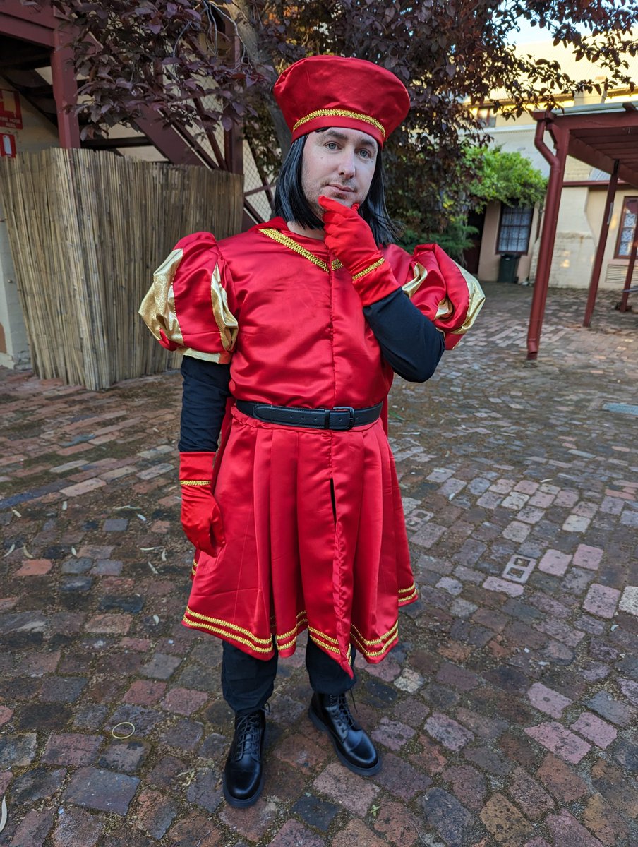 stacky_a's tweet image. Lord Farquaad, costume made by me! 🙂