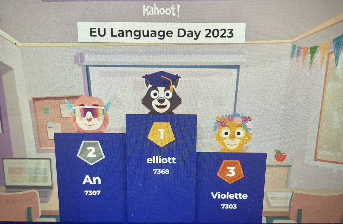 <a href="/IILP_OCDSB/">IILP Elementary & Secondary OCDSB</a>  students learn Greek as part of our #coeEDL celebrations <a href="/EUinCanada/">European Union in Canada</a> #languageawareness