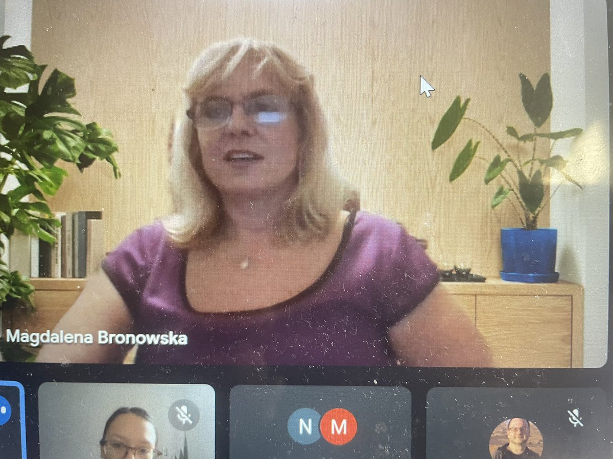 <a href="/IILP_OCDSB/">IILP Elementary & Secondary OCDSB</a>  students learn Polish as part of our #coeEDL celebrations <a href="/EUinCanada/">European Union in Canada</a> #languageawareness