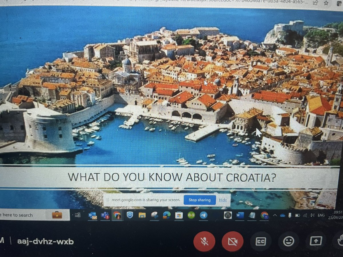 ILEAontario's tweet photo. @IILP_OCDSB  students learn Croatian as part of our #coeEDL celebrations @EUinCanada #languageawareness https://t.co/WvccpwC8Jt