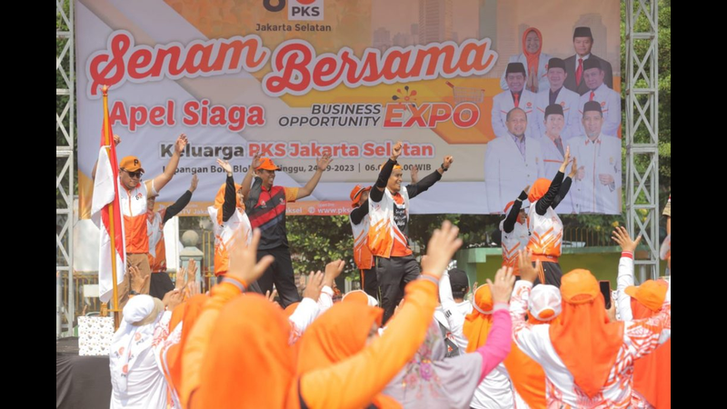 Ribuan Anggota PKS Jaksel Meriahkan Acara Senam Bersama, Apel Pemenangan, dan Bazar Expo UMKM dlvr.it/SwfLtc