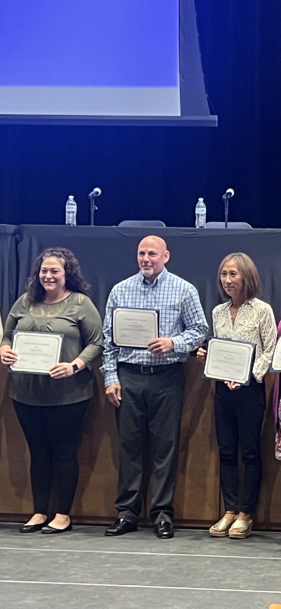 So proud of our Nichols staff to have THREE recognized as finalist for Stratford Public Schools Teacher of the Year. Way to go Nichols!
#NicholsPride 
#Proud