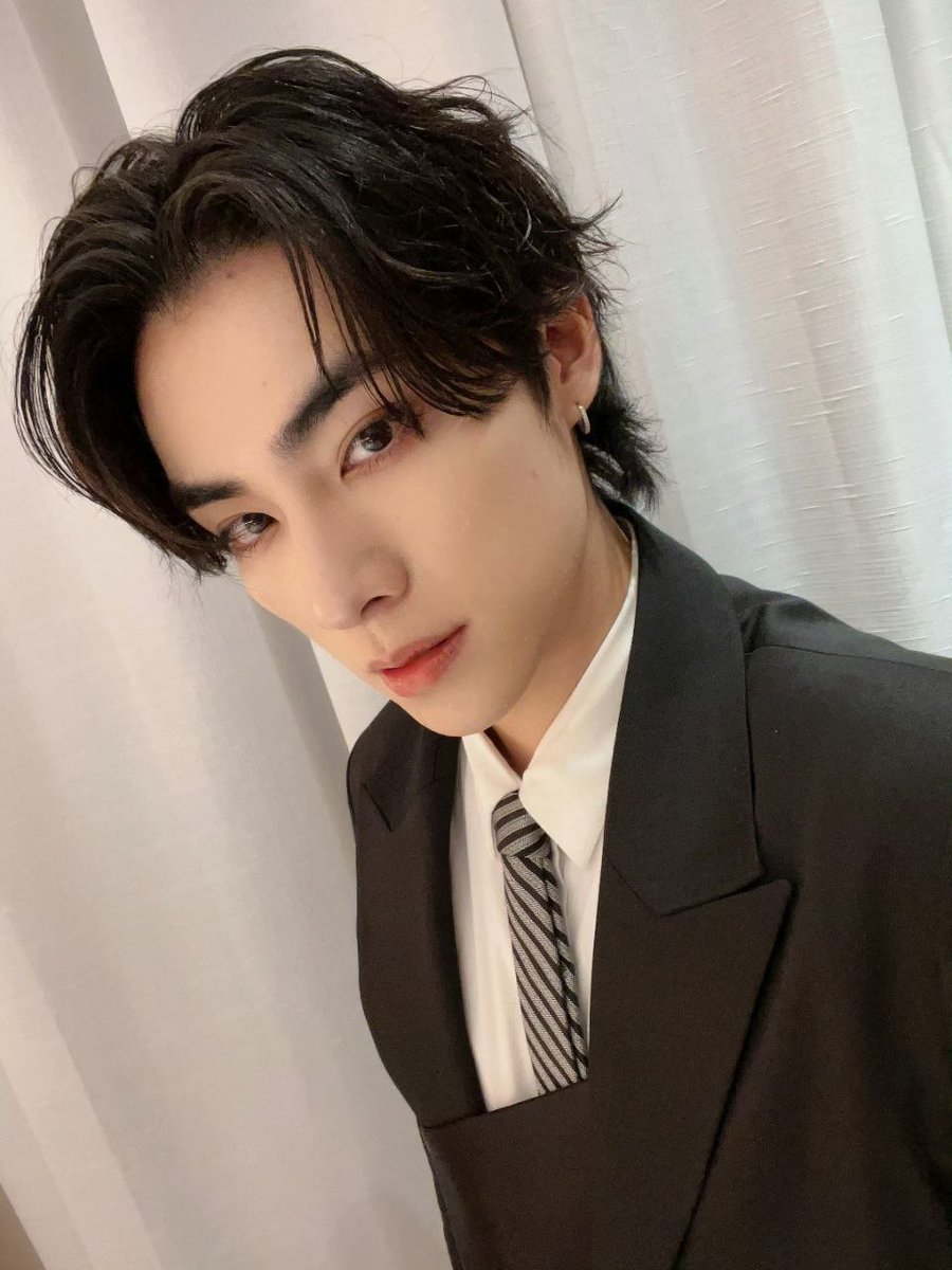 wayvisionnie's tweet photo. [230926] Actualización de #XIAOJUN en weibo e instagram 

"Gracias Weibo, seguiremos trabajando duro para traerles el nuevo álbum la próxima vez que nos veamos 💚"
https://t.co/uMp9cS9vvv

"🏆Nuevo álbum está llegando 💚"
https://t.co/sCwod9XBJ4 https://t.co/80HH7qCGVP
