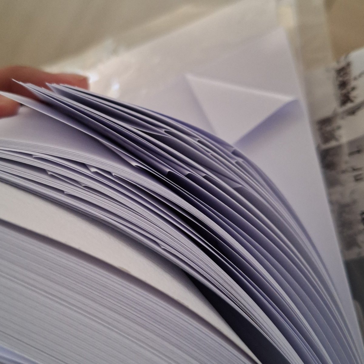 firsthowever's tweet image. Hasil lipetan sidang hari ini, yg penting selesai🥳