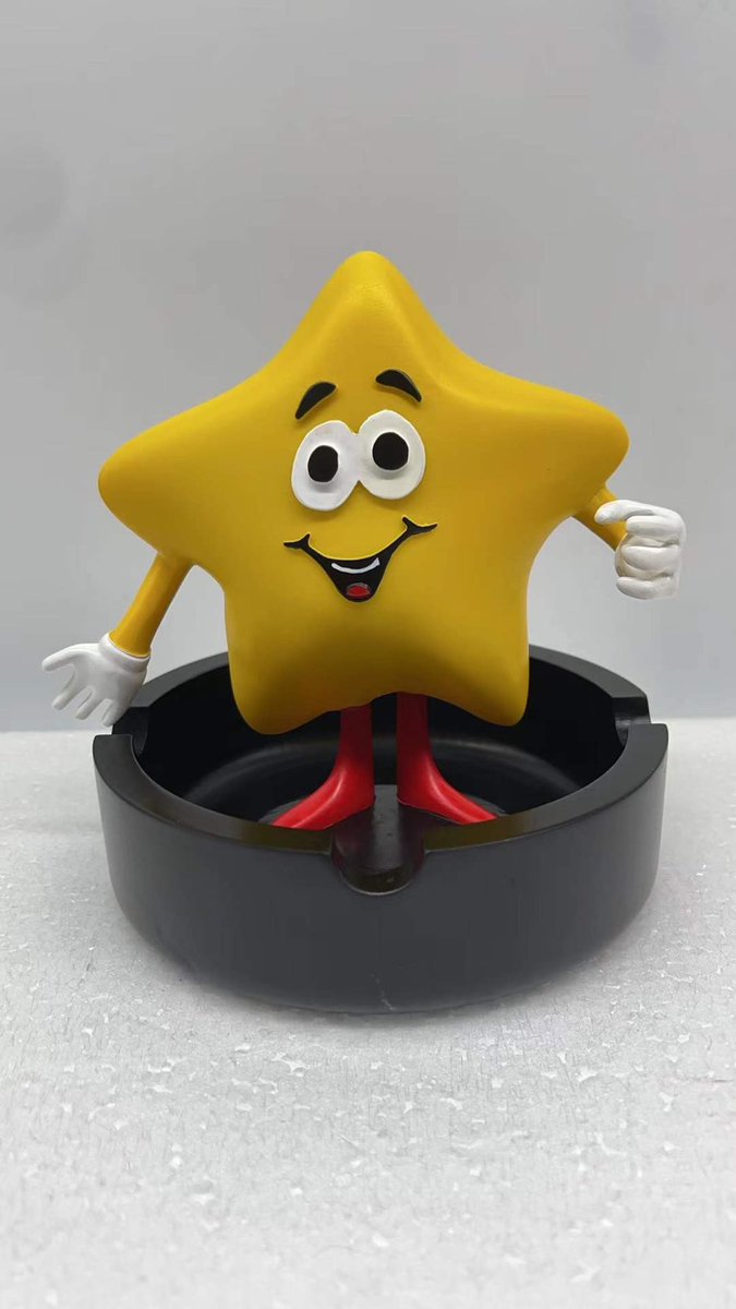 mxmentt's tweet photo. estrello ashtray with open hand joint holder. YAY OR NAY?! @STARSIXTY_SEVEN https://t.co/qbISL4BGDC