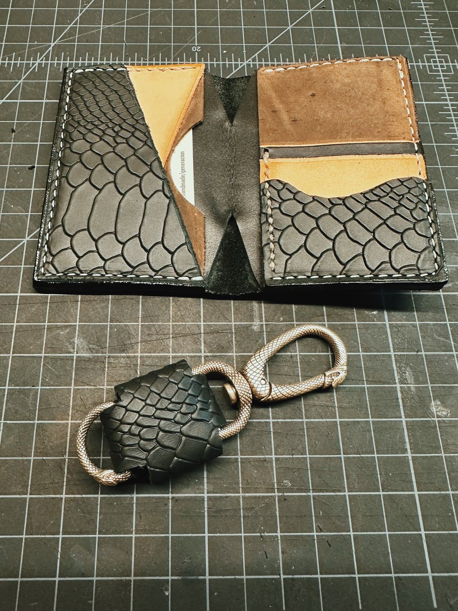 just made 🐍🐍🔪