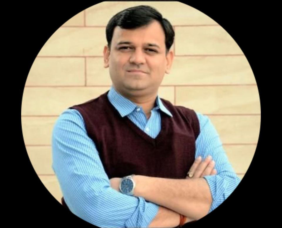 Rajsthan ke log aj ke din par bahut hi khus hai kyuki aj vaha ke reporting ke betab badshah ka janm din hai. 
#HappyBirthdayLaxmanRaghav <a href="/kunwarraghav/">Laxman Raghav</a>