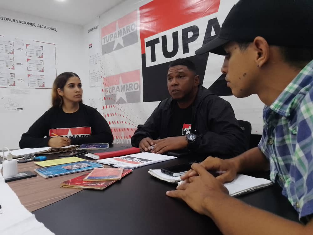 Desde el Equipo Nacional de la <a href="/JuventudMRTVzla/">X Oficial Juv. Rebelde Tupamaro</a>  seguimos trabajando para consolidar nuestra organización.

Sepan los nacidos y los que van a Nacer que Nacimos para Vencer y no para ser vencidos.
"Ernesto Guevara"
#DialogoSoberano