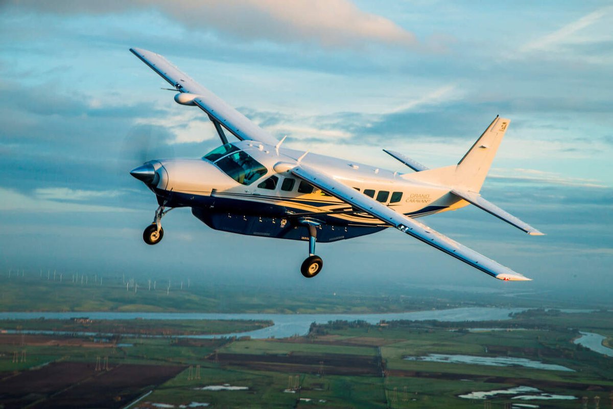 AvSourceNews's tweet image. #NEWS | Los Angeles based Surf Air Mobility has confirmed a 100 strong order for Cessna Grand Caravan aircraft with an option for a further 50.

Read more at AviationSource!

aviationsourcenews.com/general-aviati…

#SurfAir #Textron #Cessna #CessnaCaravan #AvGeek