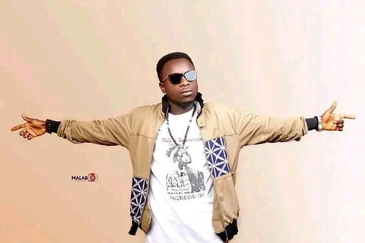 Wukaritrend's tweet photo. Happy birthday singer, song writer , humanitarian, philanthropist and Activist #MJAYKORRECT 

He is known for his vocal range, lyrics depth and longevity, 
He is one of the most influential Artiste of #taraba of all time

Your contribution to our entertainment can't be forgotten https://t.co/tNuTQuiHGE
