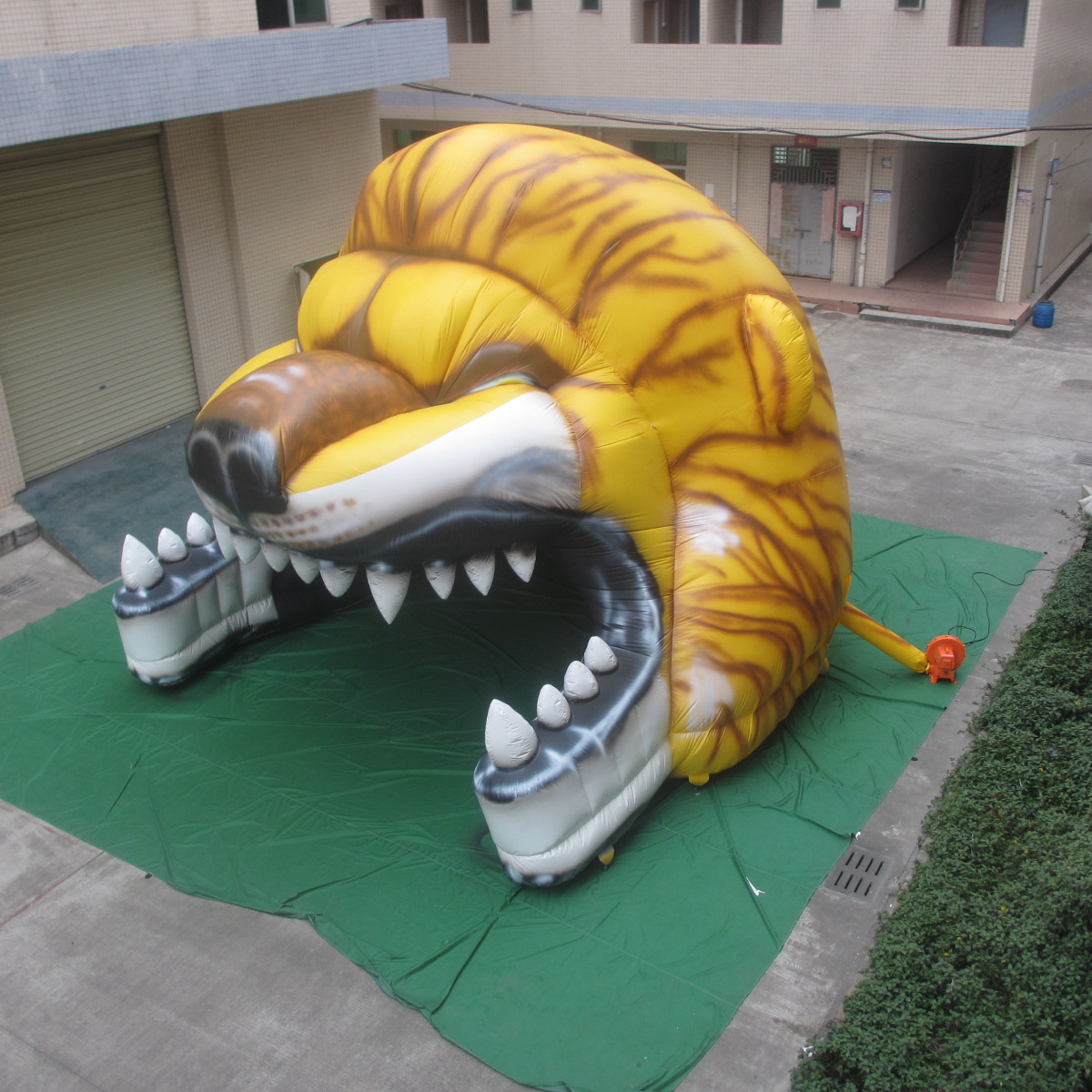 Mae8866's tweet image. custom giant advertising inflatable helment
#inflatable #inflatableboat #advertisinginflatables #custominflatable #SZinflatablefactory
#helment #eventdecoration
Email : sales5@zhenhaninflatables.com.cn