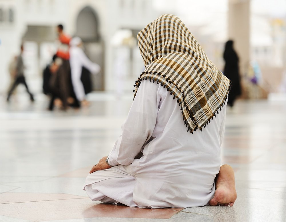 TeladanRasul's tweet photo. JANGAN LAKUKAN 6 HAL INI KETIKA KAMU SEDANG SHALAT https://t.co/43tFFqSp7v