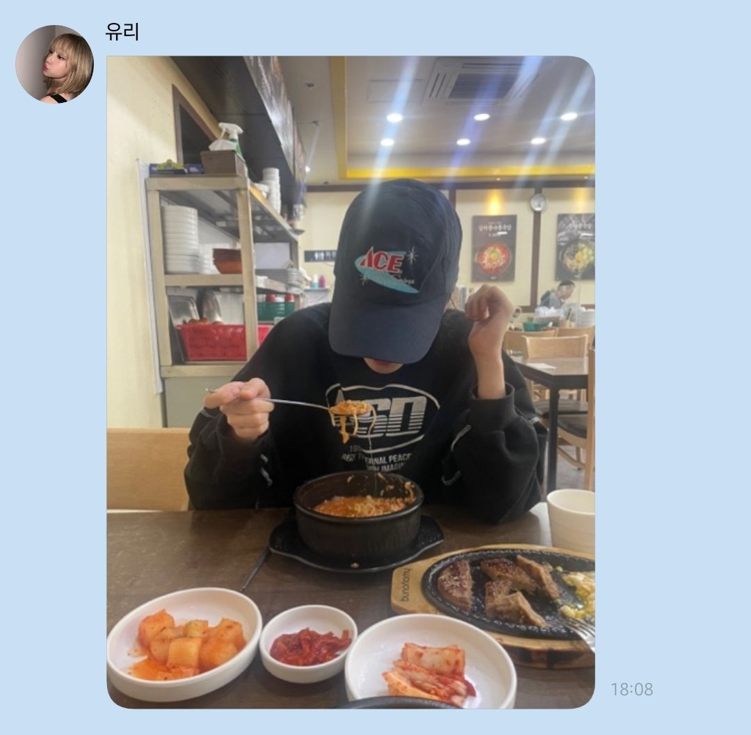 jopuppy4's tweet image. 우리애가 드디어 5개월만에 제대로 된 여친짤의 정의를 찾은 것 같습니다