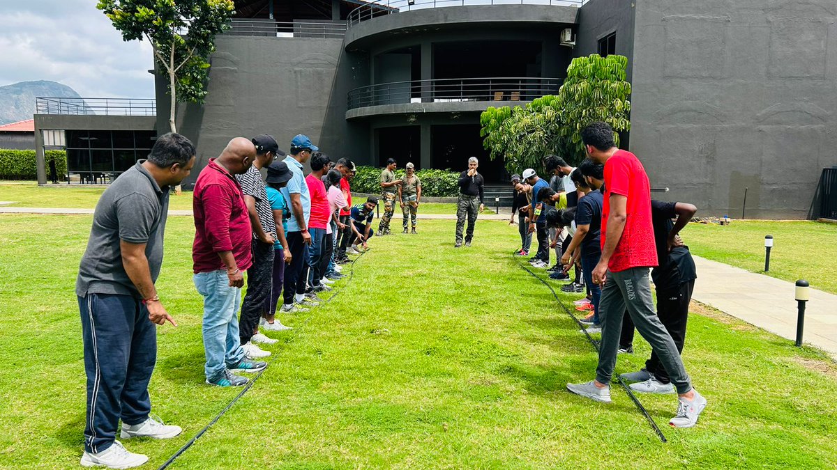 bellfast_india's tweet photo. @bellfast_india Celebrating Diversity and Unity at #VAMARetreats🌍🤝

#DiversityAndInclusion #TeamUnity #BelfastTeam #vamaretreats #vama #nandihills #bangalore #teamouting #corporateteambuilding #bellfast https://t.co/5kpfZGkBEU