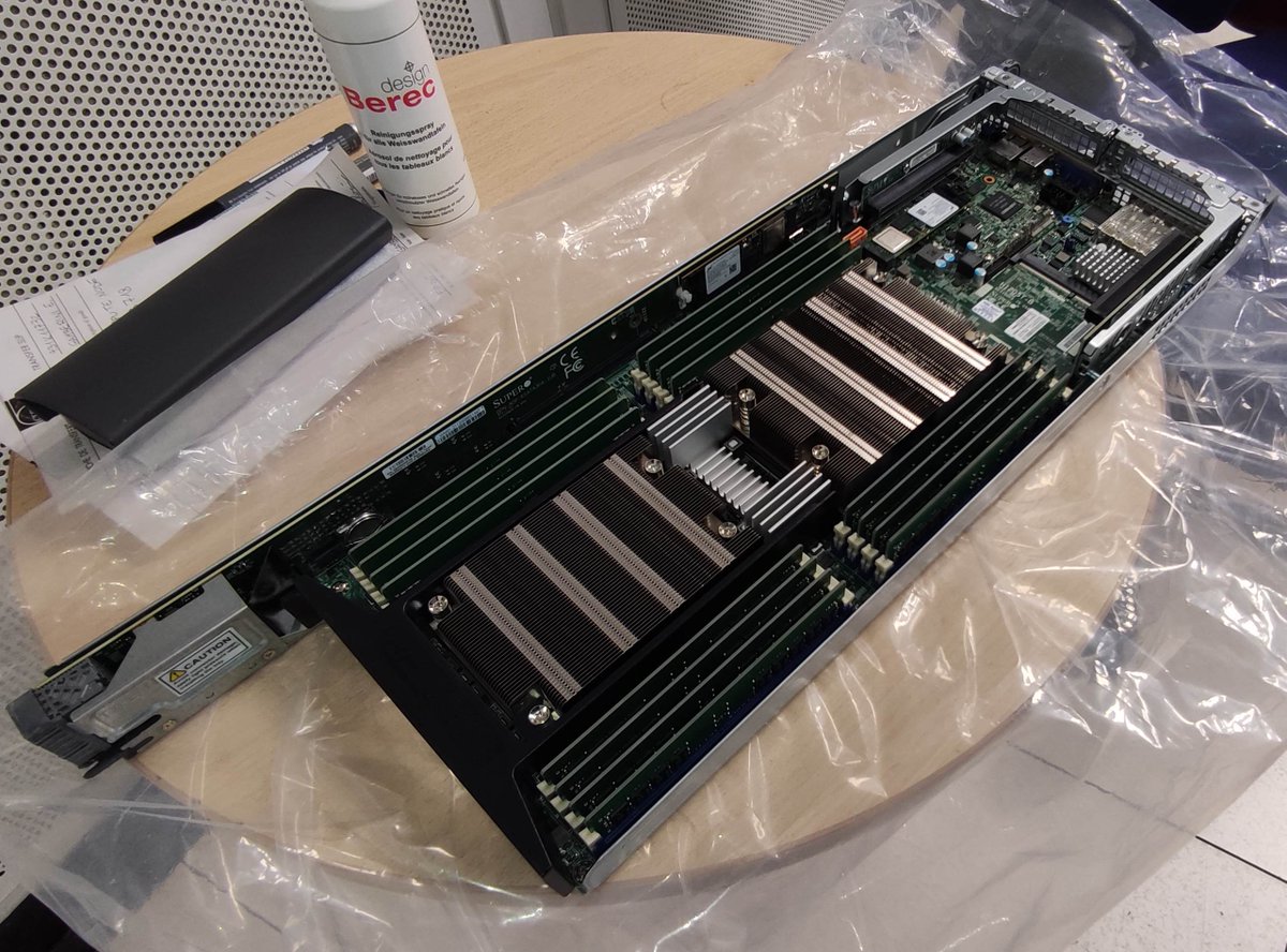 The NA62 computing centre, known as the PC Farm, is currently being upgraded. Here you can see one of the new computing nodes, which hosts two processors with 32 physical cores, and 256GB of RAM. The upgraded PC Farm will comprise 30 of these nodes