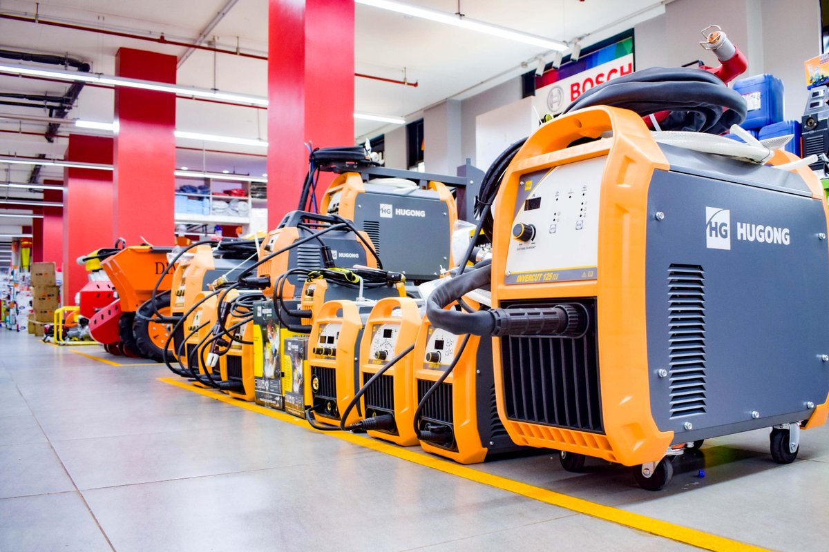 LubumbashiAuto's tweet image. Nouvel Arrivage - Postes à souder 𝗛𝗨𝗚𝗢𝗡𝗚 🎉
Venez visiter nos magasins et découvrez notre nouvelle collection de postes à souder, adaptés à tous les besoins et budgets - de la marque 𝗛𝗨𝗚𝗢𝗡𝗚 🤩

#Auto_Lubumbashi #automall #hugong #welding #lubumbashi #likasi #kolwezi