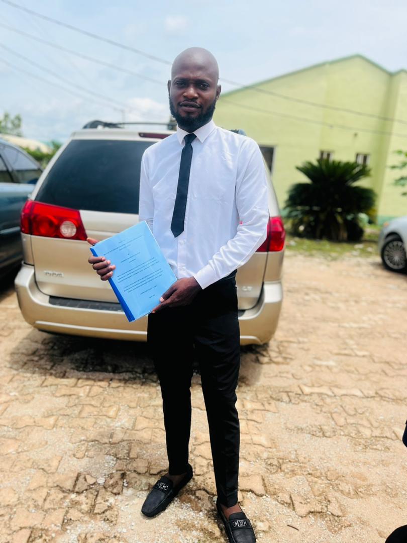 Samsonfib's tweet photo. Young graduate

Criminology and security studies https://t.co/4hNXmmMh5v