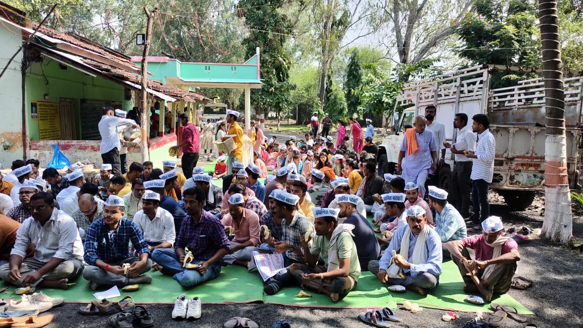 jiasah97198's tweet photo. #Maai_tumhare_dwaar
#mamaji_mppatwari_niyuktido
@ChouhanShivraj
@OfficeOfKNath
@PMOIndia
@AmitShah
@RahulGandhi
@DainikBhaskar
@TheLallantop
@MPTakOfficial
@TV9MPCG 
@ZeeMPCG
@ravishndtv https://t.co/qUKJyf8uQR