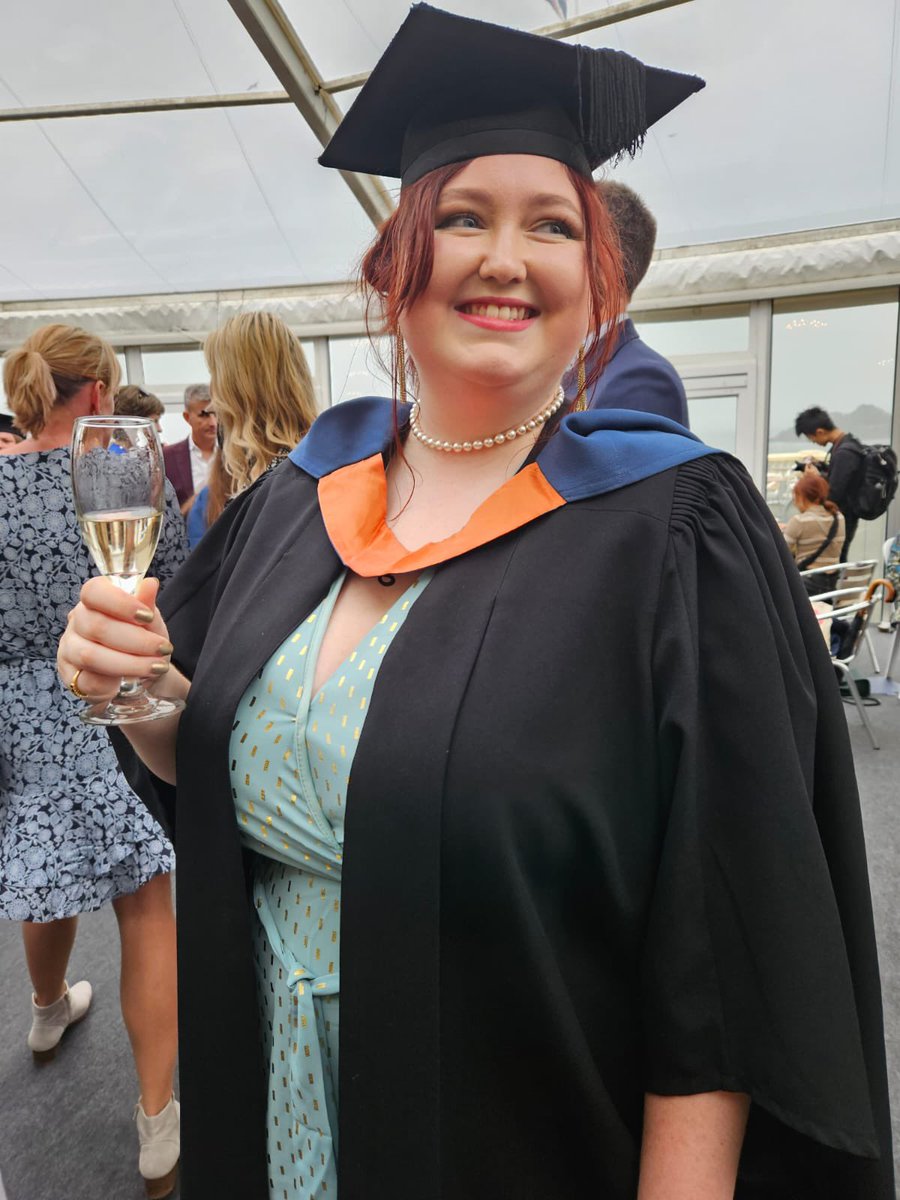 callow_nat's tweet photo. Last week I graduated from the University of Plymouth. This week I’m doing my initial learning for my Trainee Geophysicist role with Fugro. I can’t thank @DrJodieFisher enough for the outreach opportunities she’s given me this year and I’m definitely going to miss her lots. https://t.co/X9Sh2Dr6LB