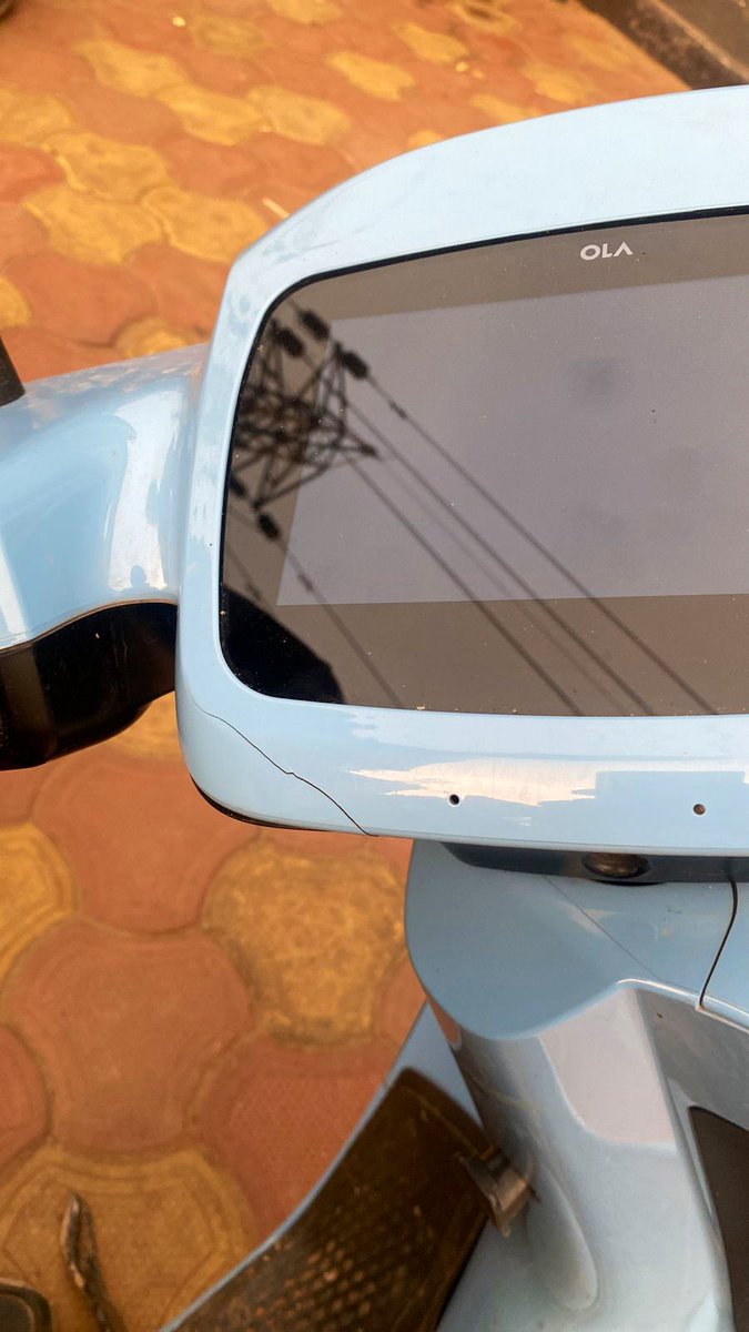 Dev_shukla's tweet photo. @OlaElectric @bhash I am one of the very first customers to join your revolution. I have been raising complaints regularly regarding the vibrations and taking appointments, the vibrations have created crack near to the screen, nobody is getting back even though I use olacareplus https://t.co/1VsyMKtcuP
