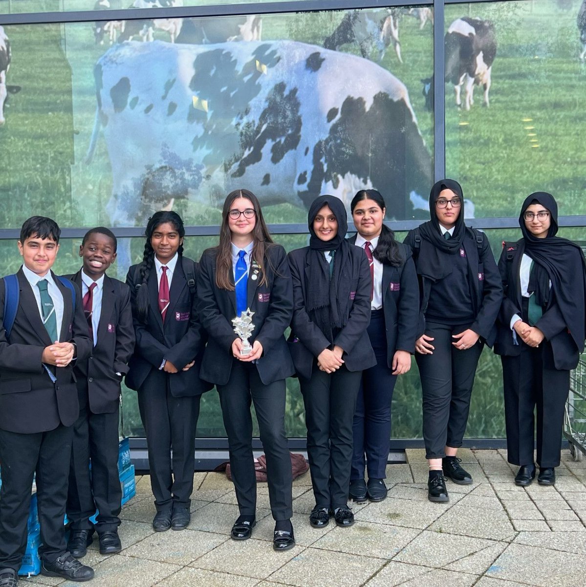 B_UpperHeaton's tweet photo. The Litter Lifters attended the Next Gen Leaders Connect event at Arla headquarters. They were recognised for their community action during the summer term. They have some amazing ideas for live their project on this year. Watch this space! https://t.co/ID3vApRys6