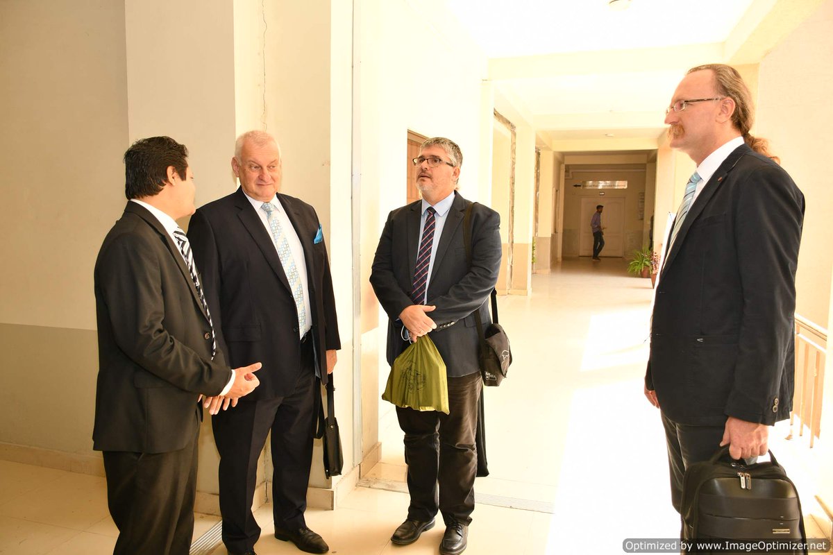 c4pagri's tweet photo. Dr. Istvan Grafjodi Commercial and development Counselor of Hungary &amp; their team Visited Drone UAV lab DDSDP Meeting room &amp; Mechatronics Lab Center for Precision Agriculture PMAS-UAAR.  #DDSDP #C4PA #Precision https://t.co/G0PNyisrpb