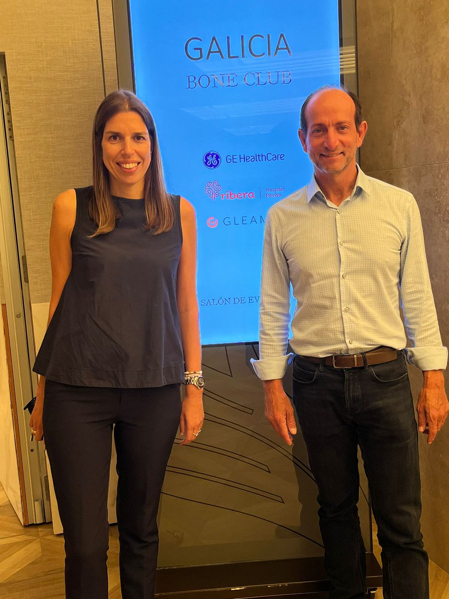 MskSerme's tweet photo. Un #BoneClub de lujo!
Enhorabuena @akassarjian @raquelprada8
Con @abelcaballero de artista invitado, y un entorno privilegiado, en Samil. https://t.co/5QtrlVeLEM