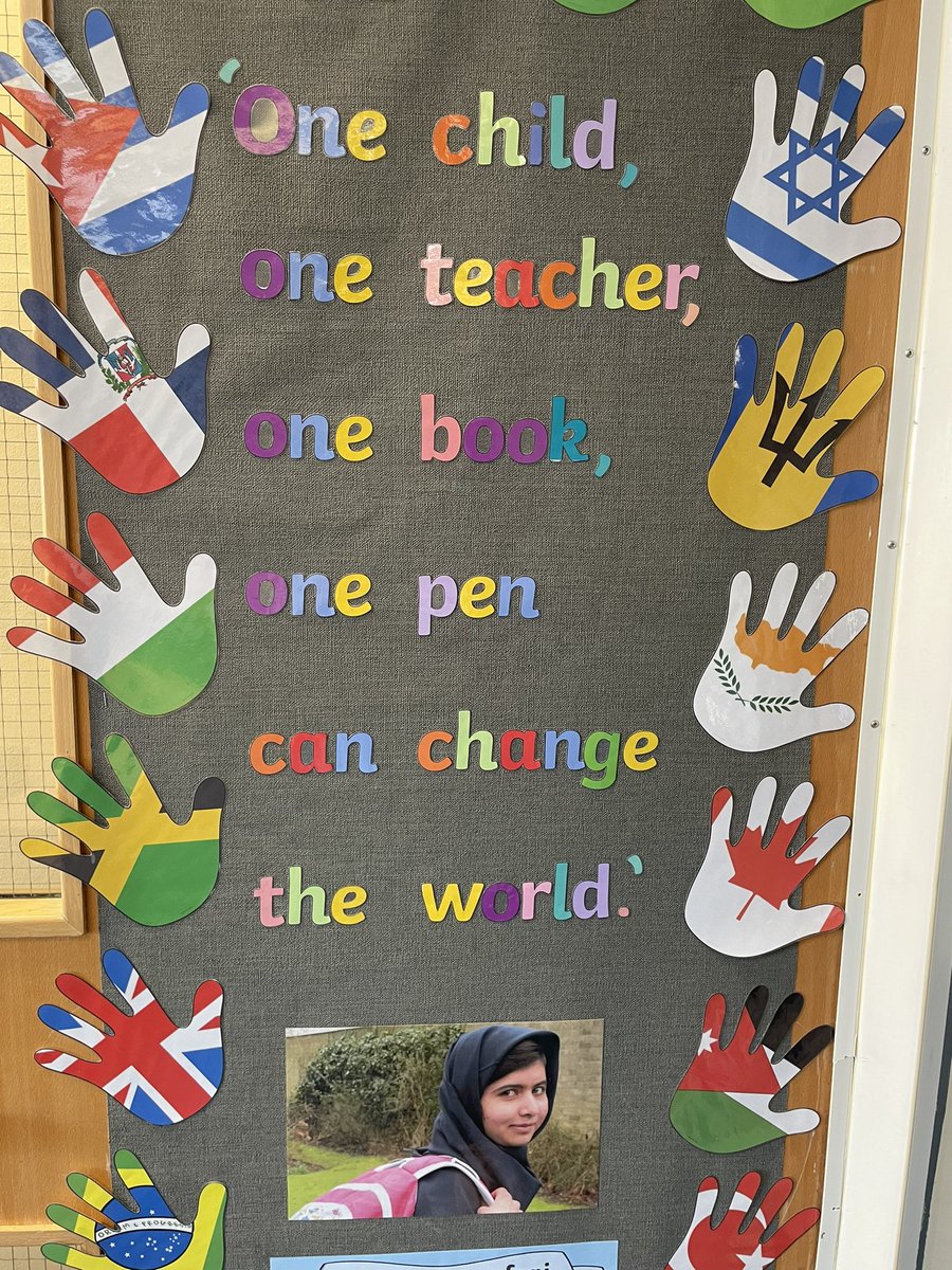 Our beautiful classroom door giving <a href="/Malala/">Malala Yousafzai</a> important message. What you can’t see in this picture, is the faces of all of 6Malala around the edge 🌏 <a href="/SummerswoodPS/">Summerswood School</a>