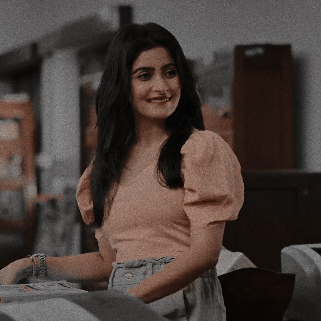 butterrish's tweet photo. kirti shukla loml https://t.co/zcZyxbAYDn