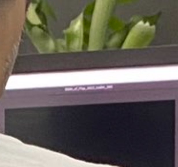 F7Axq8rXcAAvxHV