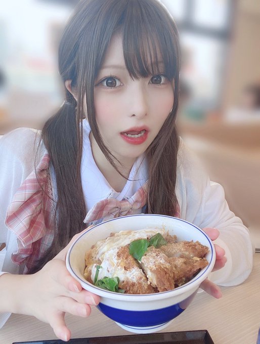 Twitterのコスプレ画像13