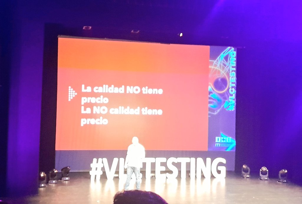 SanchisFederico's tweet photo. Juan Carlos Porriño nos cuenta experiencias interesantes de una larga carrera en el sector #logístico #portuario: La #calidad no tiene precio, de tendencias ej.
#EngineeringPlatforms #ProductAsAService
y los retos de #TMS en tiempo real
@ITI_TIC #VLCTESTING #software https://t.co/UDRjBgQkUY