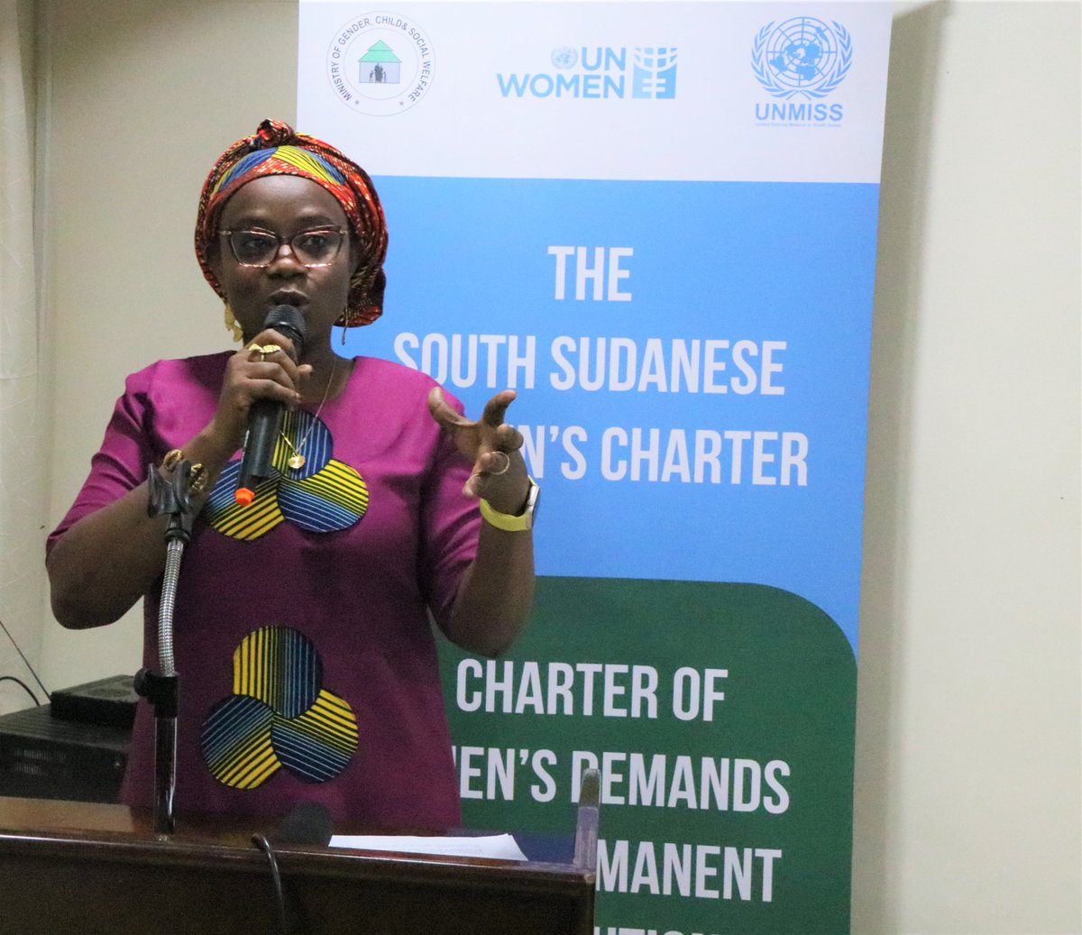 unwomenssudan's tweet photo. To ensure women's effective participation in the Constitution-making process,@MgcswssMinister  with @unwomenssudan  supports validating the South Sudanese Women’s Charter which consolidates the priorities and demands of women and girls in the permanent constitution. https://t.co/4QfVPqOsH1