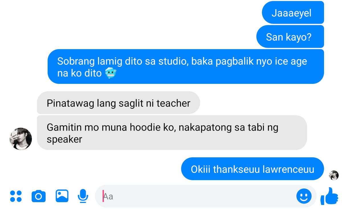 harovienzoned's tweet photo. JayRo few tweets au | happy national crush day! ☺️

Haro as your lamigin dino boy at JL na laging nagpapahiram ng hoodie. 🧥

fiction. 
#JayRoHoodieAU
#JayRo https://t.co/BqGJR2X2Hg