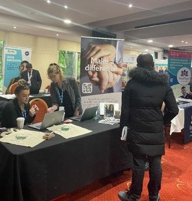 NHS_HW's tweet photo. Great to see plenty of people at the recruitment event at Worcester Race Course today. It's open til 4pm, so still time to head down
Want to make a difference in your career? There are plenty of opportunities in the world of health & social care!
#BeTheDifferenceHW https://t.co/x6diQfXkjo