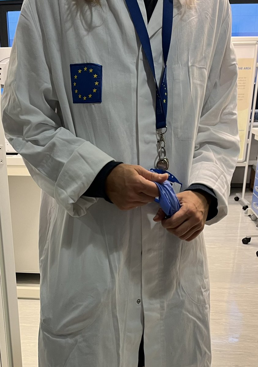 SAEMueller's tweet photo. A big thanks to @EU_ScienceHub for welcoming us from @EU_Growth to Ispra! What an expertise on standardisation - it’s literally at the JRC’s core and where science for policy crystallises into concrete delivery for our citizens! More to come 🇪🇺👏🔬 #EUstandards https://t.co/mDPQkjVMSk
