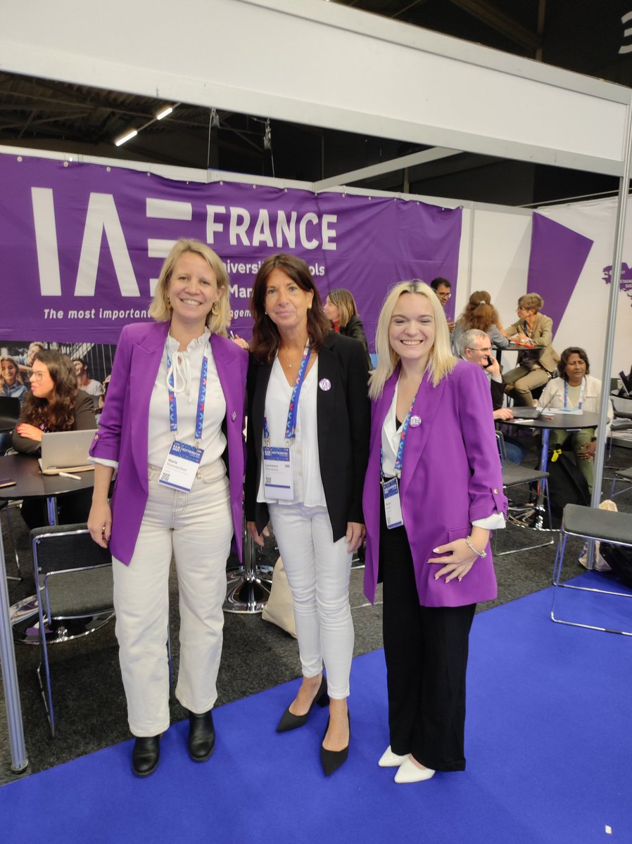 IAEFRANCE's tweet photo. #International

It's time for @TheEAIE !
Pendant 3 jours, l'équipe #IAEFRANCE est présente sur le salon international EAIE à #Rotterdam, l'occasion de rencontrer leurs partenaires et de nouer de nouveaux accords. RDV stand B25 😉. https://t.co/vk5F7sooM7