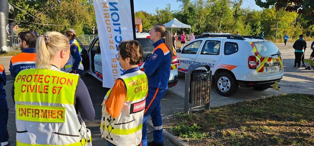 adpc67's tweet photo. 1⃣2⃣6⃣ bénévoles mobilisés durant ce WE:
- Protec Tour + Foire aux Oignons #Brumath
- Course d’Orientation #Belmont
- Foulées des 4 portes #Rosheim
- Formations #Haguenau + #Strasbourg
- Renfort Match RCSA #Metz
- Retro Bourse #Lipsheim
- Recherche Personne Disparue https://t.co/FZQ3mfMzbn