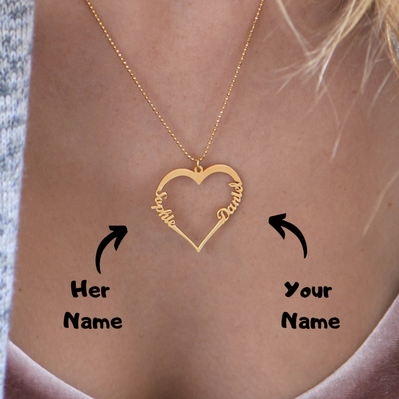 ForeverMyCom's tweet photo. 🎁 Show your love with a personalized touch! ❤️ This heart necklace with your names will melt her heart. 💑 Shop now and make her smile! 😊