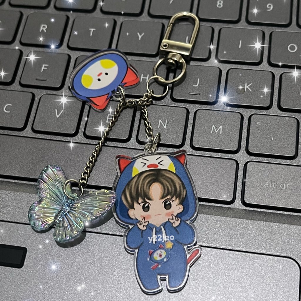 luvspjww's tweet image. GIVEAWAY JEONGWOO’S BIRTHDAY 🐺

&amp;gt; 3 winners!
🐺 Truz bc minini woopy
🐺 Keychain jeongwoo 
🐺 Spay (nominal rahasia)

Rules :
-Teume Ina only
-follow me+rt
- Rep done 

End,Tba
Goodluck!