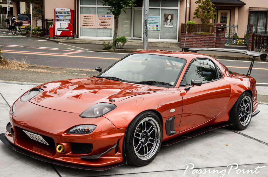 R_PokePlus's tweet photo. ↖︎乗りたかった車
　　↗︎免許取った時に乗りたかった車
↙︎結局最初に乗った車
　　↘︎今乗ってる車 https://t.co/SVDwqg78Sn