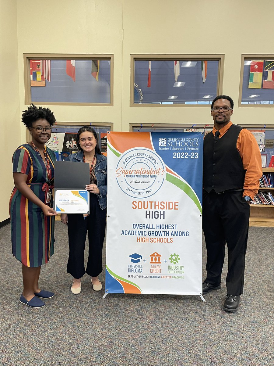 Congratulations to our EOC teachers for receiving the Highest Overall Academic Growth among high schools!  Also, our Algebra 1 teachers were in the top 10% with the highest growth!!!  <a href="/RoyRavenell/">Coach Rav</a> <a href="/gcschools/">Greenville County Schools</a>
#itsagreatyeartobeatiger🐅